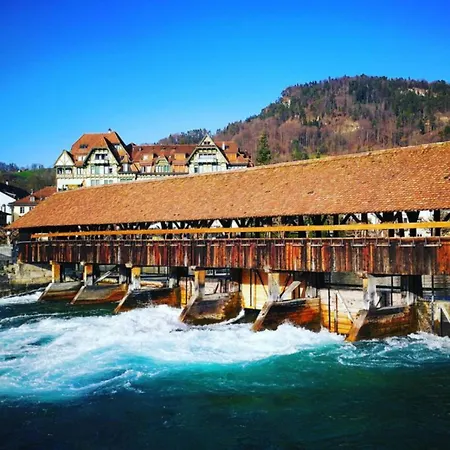 Casa de Férias Idyllic Farm With Scenic Views And Concierge By Swisshut Sigriswil