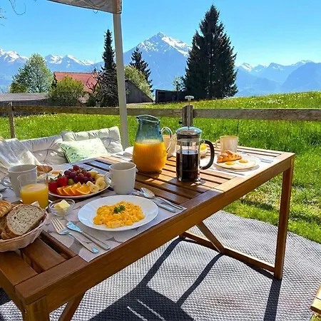 Concierge, Idyllic Farm, Scenic Views By Swisshut * سيغريسويل