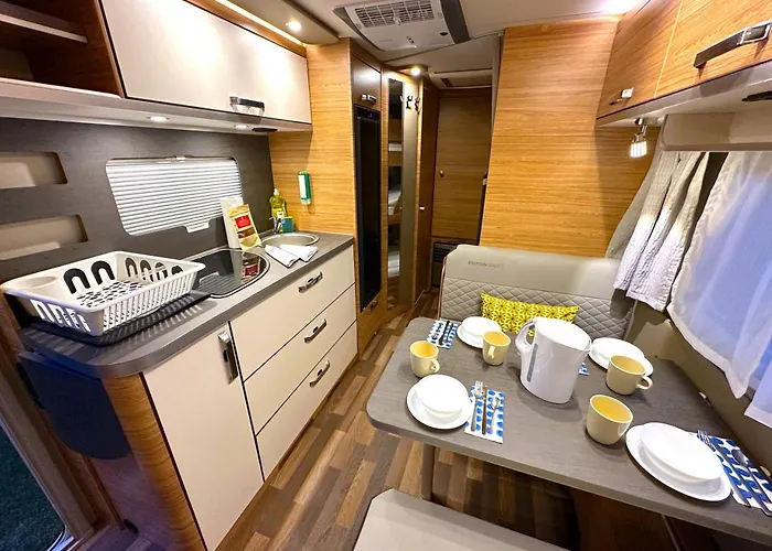 Idyllic Farm With Scenic Views And Concierge By Swisshut Feriehus Sigriswil